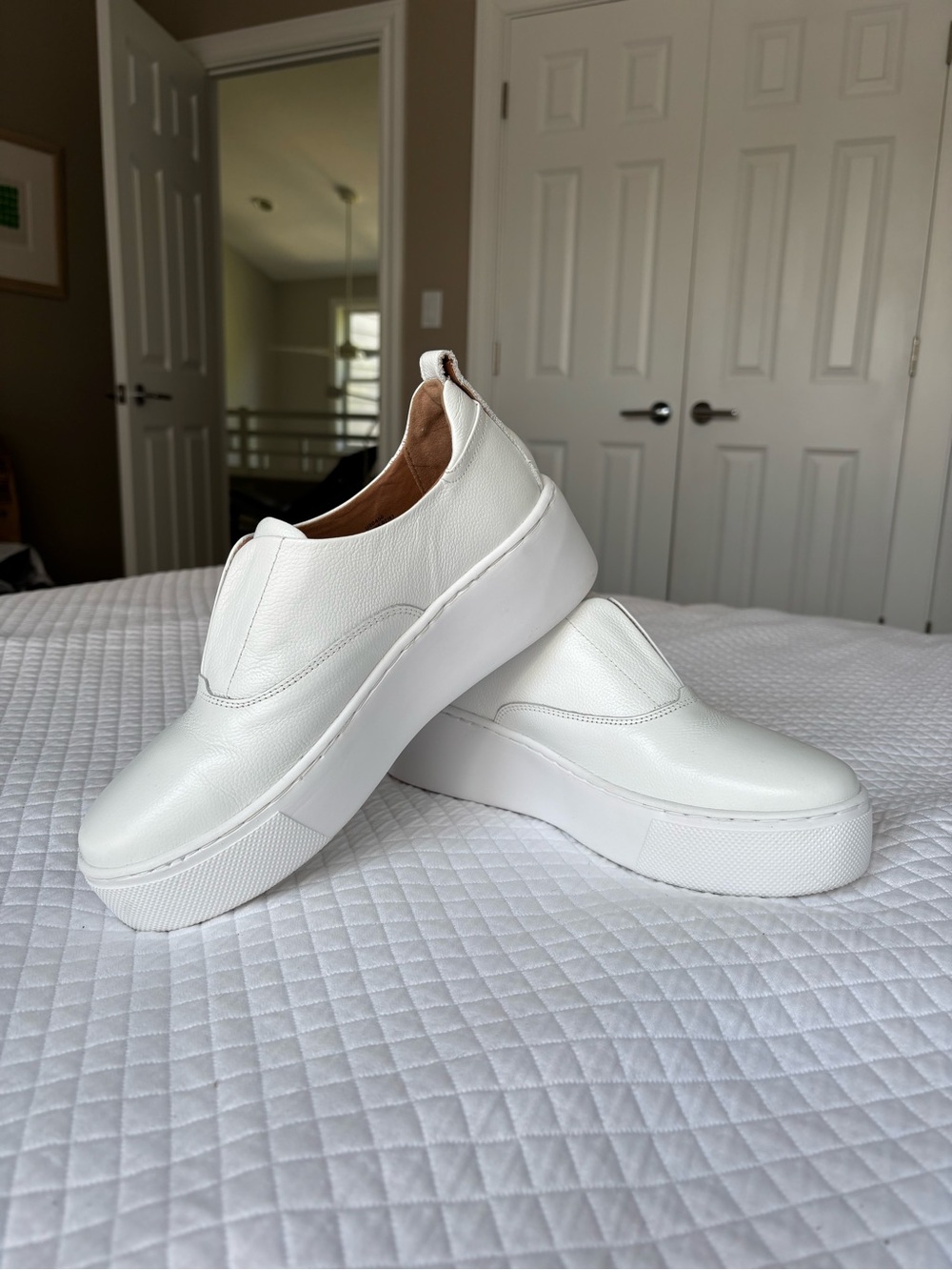 Minimalist White Leather Slip-On Platform Sneakers UK 7 EU 41